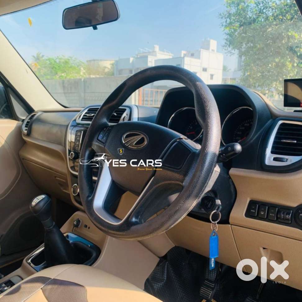 Mahindra Tuv 300 T8, 2017, Diesel