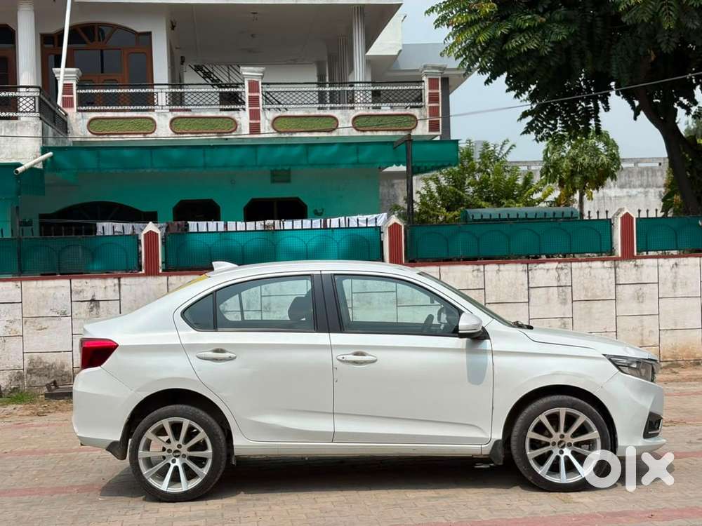 Honda Amaze 2022 Petrol Well Maintained