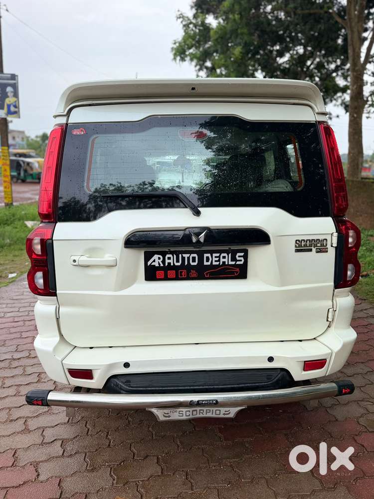Mahindra Scorpio Classic 2.2 S 11 Mt 7 Str, 2023, Diesel