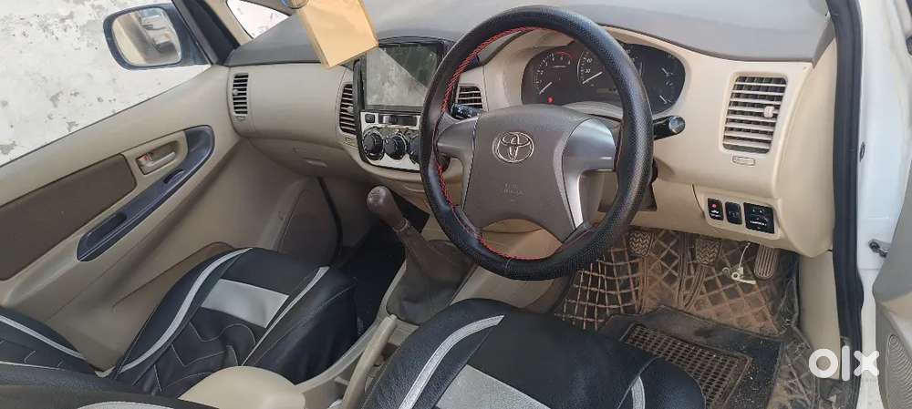 Toyota Innova Hycross 2014 Diesel Variant