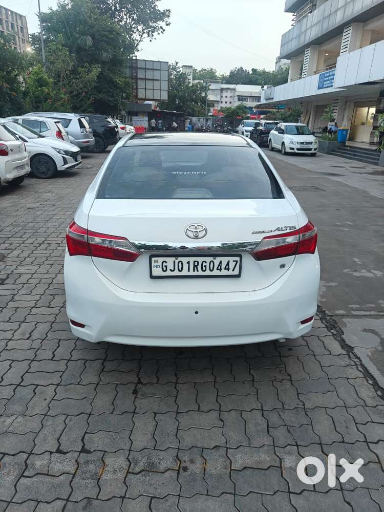 Toyota Corolla Altis 1.8 J, 2014, Cng & Hybrids