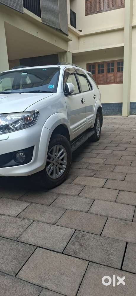 Toyota Fortuner 3.0 4x2 Automatic, 2013, Diesel
