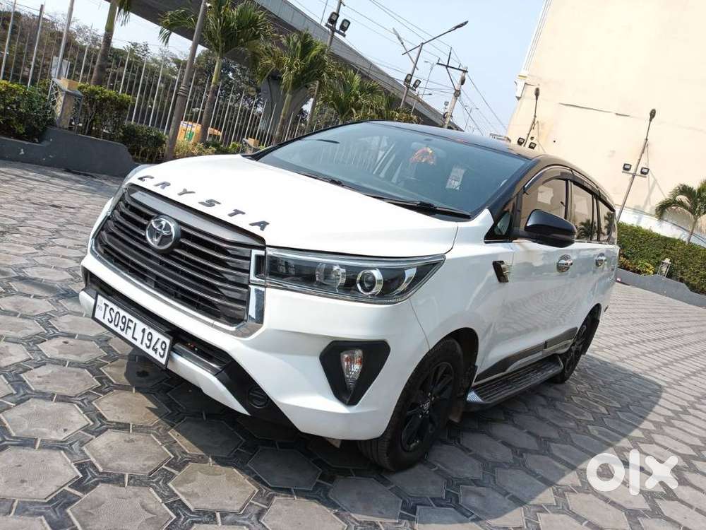 Toyota Innova Crysta 2.8 Gx At, 2019