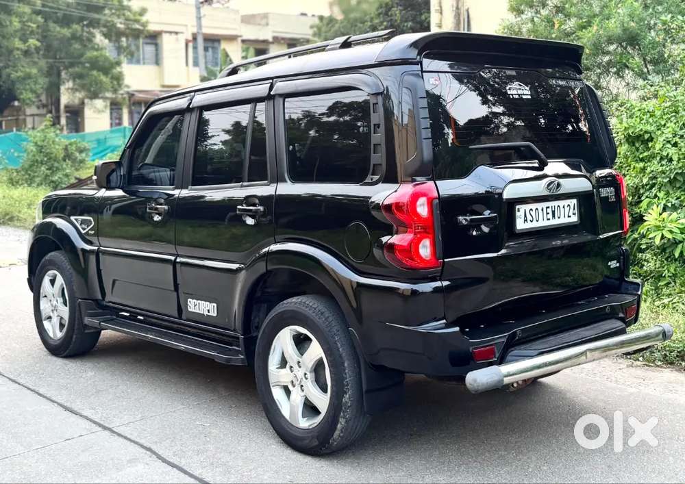 Mahindra Scorpio S11 2021