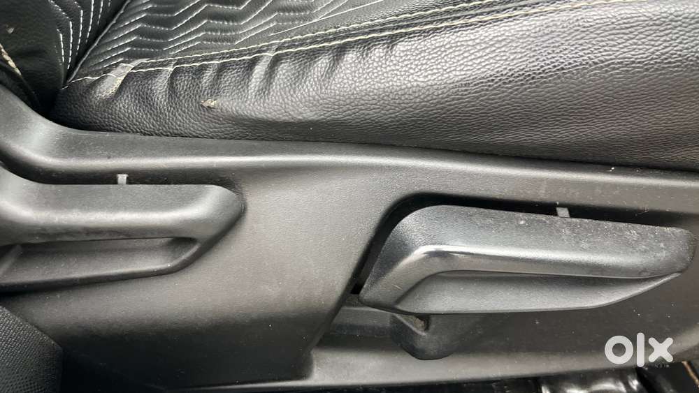 Tata Nexon 1.2 Revotron Xz Plus Dual Tone, 2021, Petrol