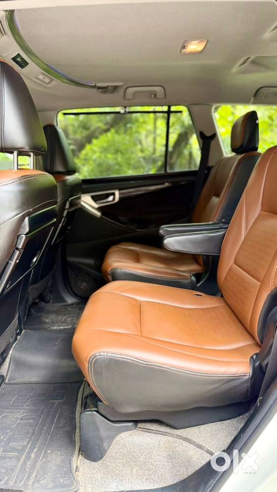 Toyota Innova Crysta 2017