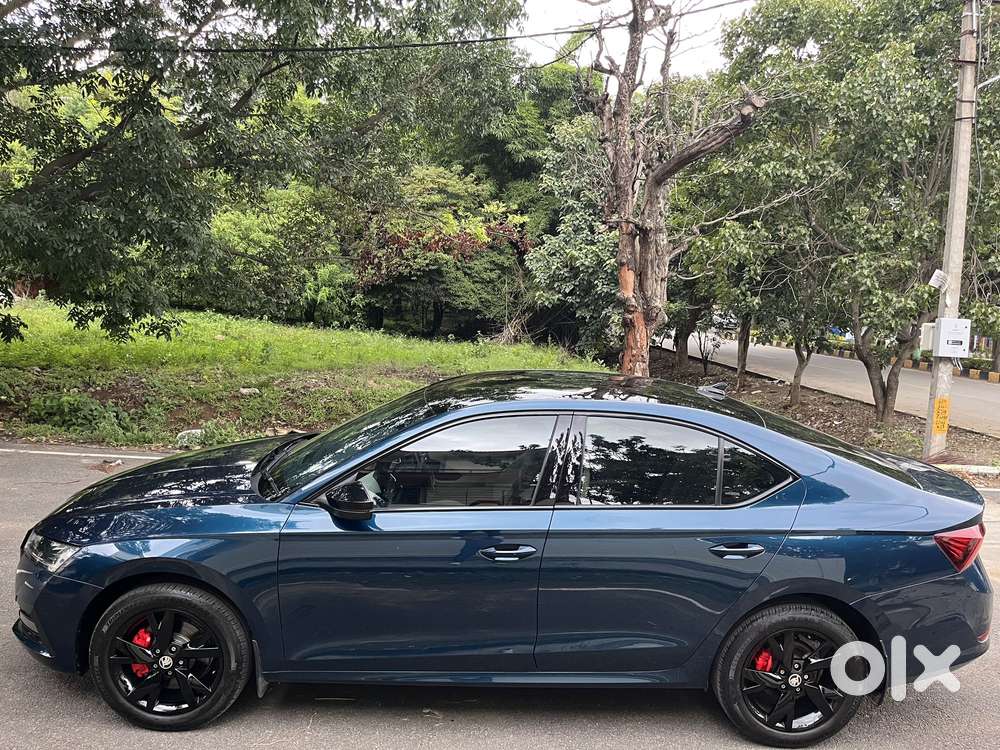 Skoda Octavia 2.0 Style Tsi At, 2022, Petrol