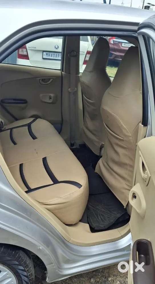 Honda Brio 2012 Petrol Well Maintained