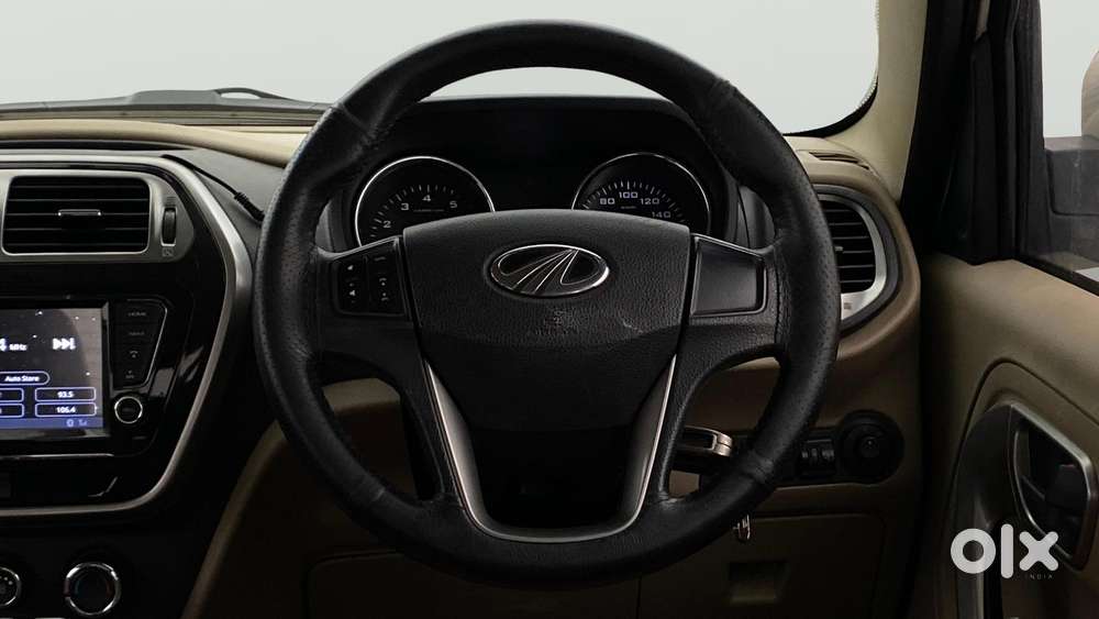 Mahindra Tuv 300 T10, 2019, Diesel