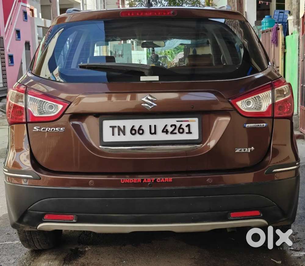 Genuine Vehicle Company Service Record Neat And Clean  Mileage 25 Km