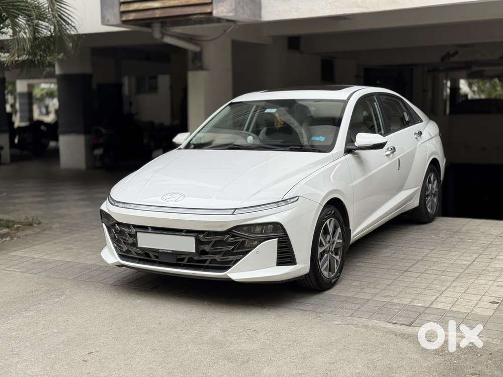 Hyundai Verna 1.5 Sx (o) Vtvt Ivt, 2023, Petrol
