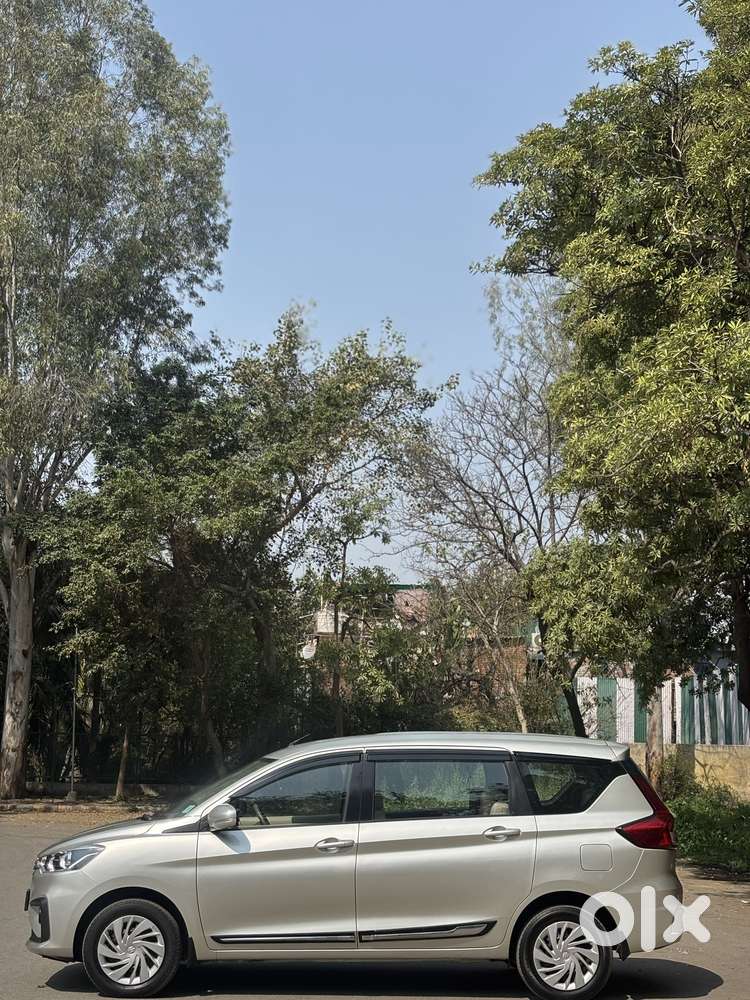 Maruti Suzuki Ertiga Vxi Shvs, 2019, Petrol