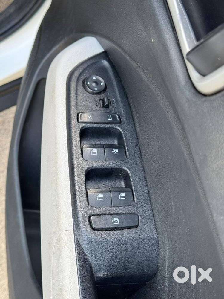 Hyundai Venue S 1.2 Petrol, 2022, Petrol