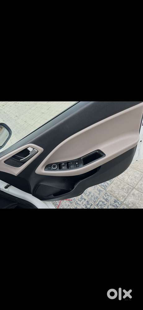 Hyundai I20 Sportz 1.2 Bs-iv, 2015, Diesel