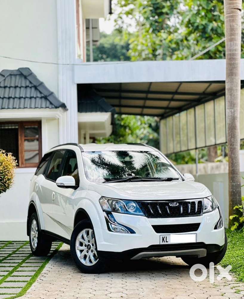 Mahindra Xuv500 2015