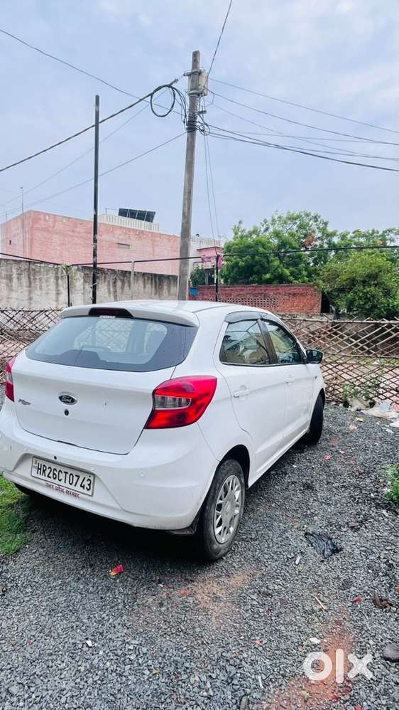 Ford Figo Petrol 2016