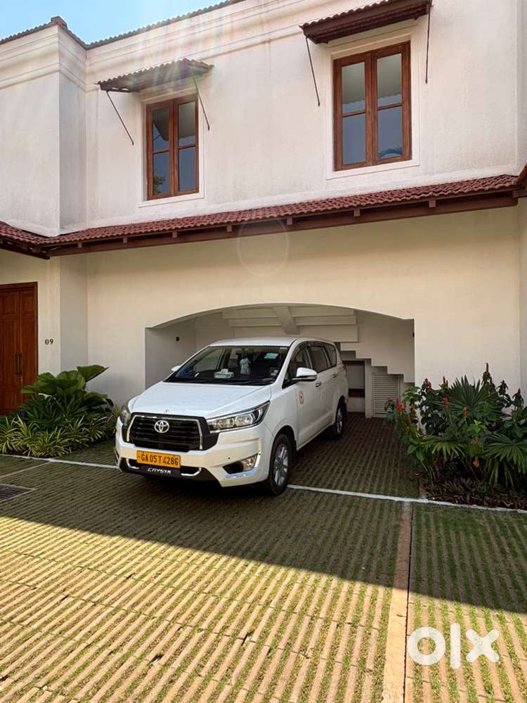 Toyota Innova Crysta 2017