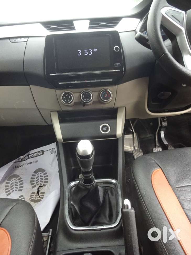 Renault Triber Rxz, 2020, Petrol