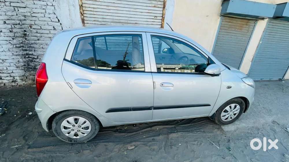 Hyundai I10 2013 Cng & Hybrids 80000 Km Driven