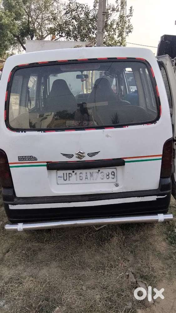 Eco Gadi Jiska Model 2013 Hai Ise Sel Karna Chahte Hain