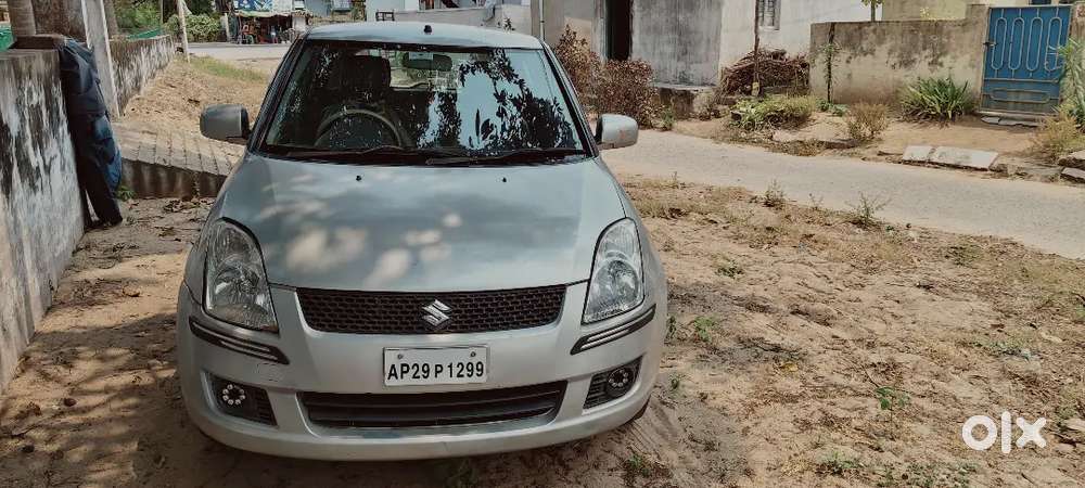Maruti Suzuki Swift 2006 Petrol 108300 Km Driven