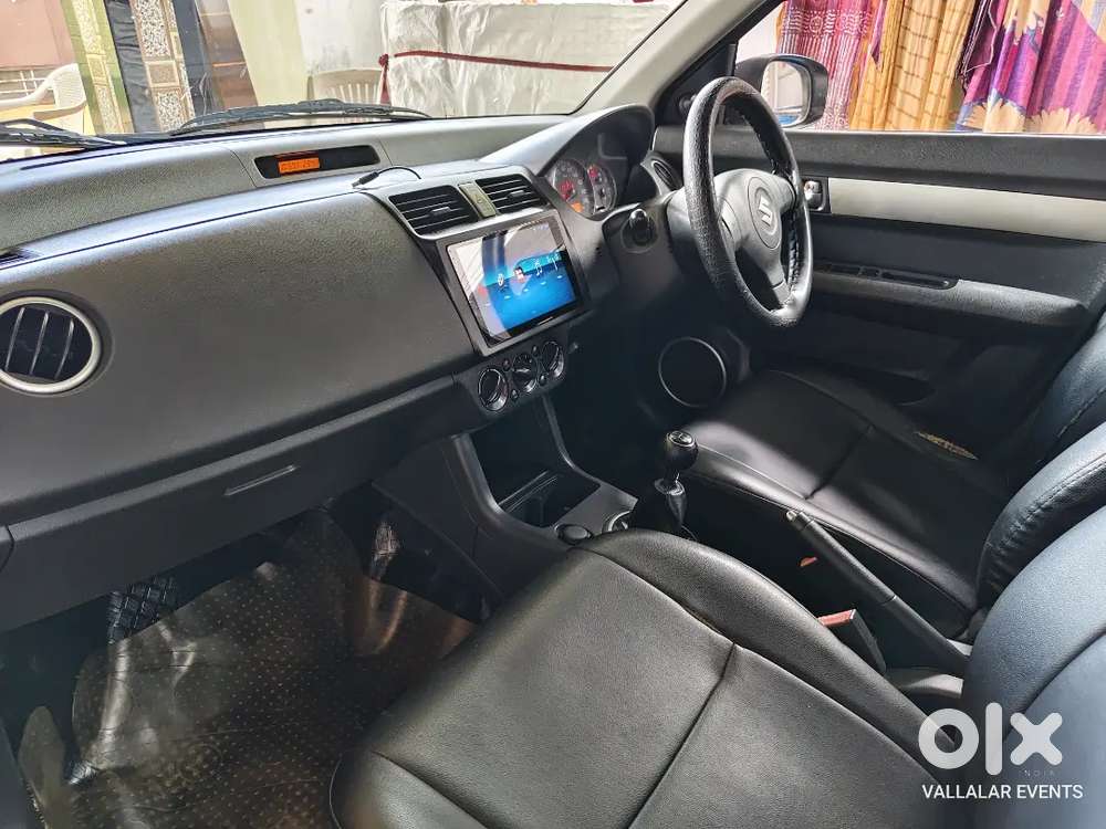 Maruti Suzuki Dzire 2011 Petrol 88300 Km Driven