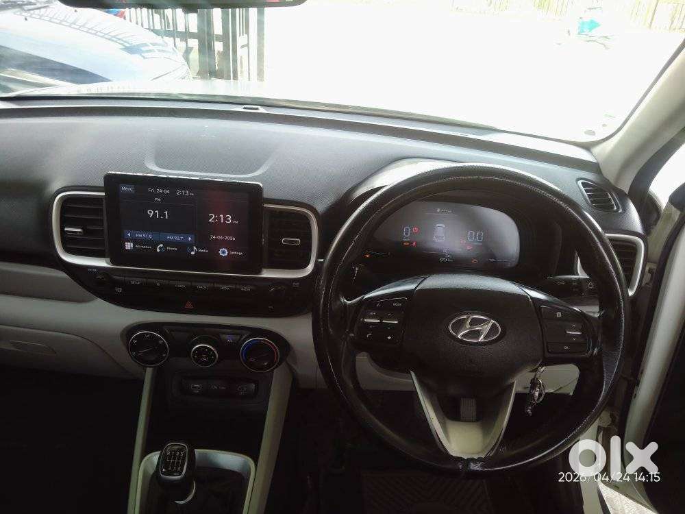 Hyundai Venue 1.5 S (o) Crdi, 2023, Diesel