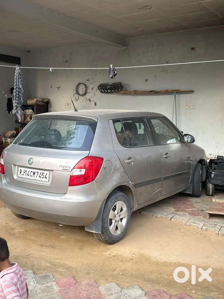 Skoda Car Automatic 2011
