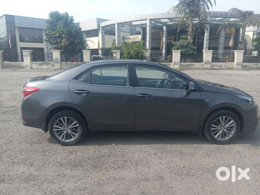 Toyota Corolla Altis 2013-2017 Vl At, 2017, Petrol