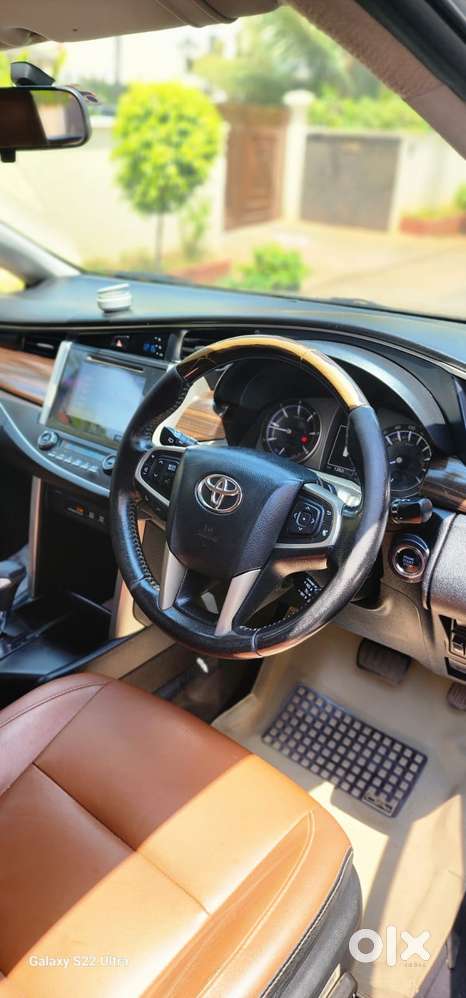 Toyota Innova Crysta 2.8z Automatic, 2018, Diesel