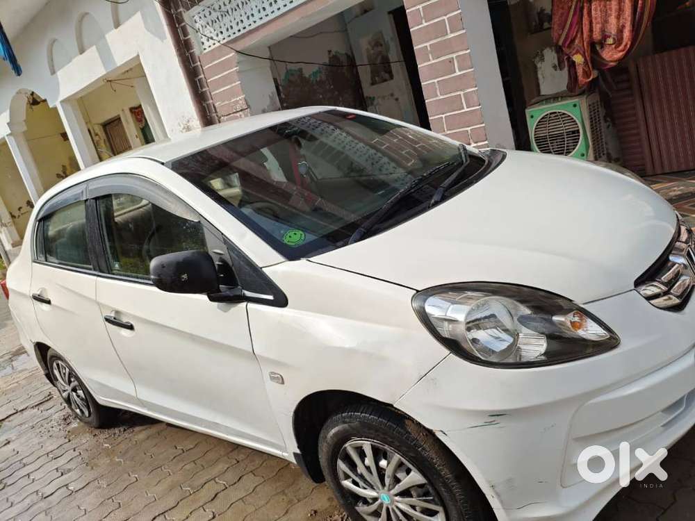 Honda Amaze 2014 Petrol Well Maintained