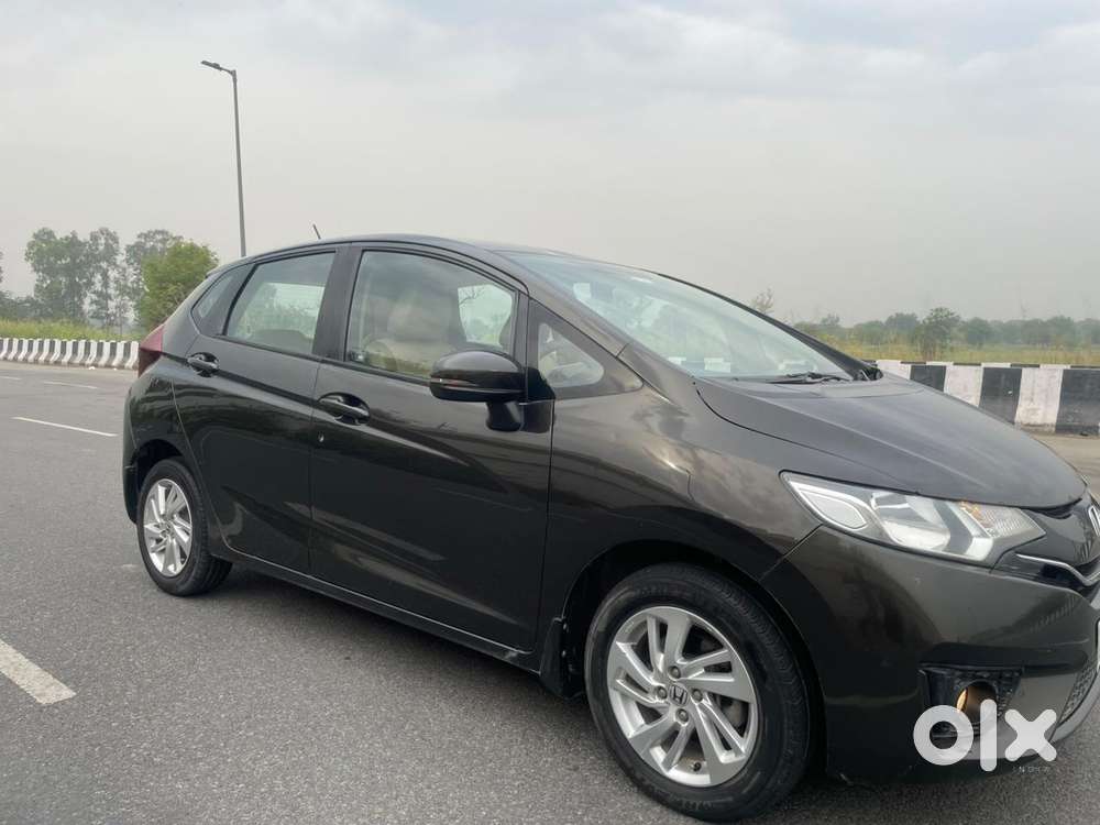 Honda Jazz V Mt Privilege, 2016, Petrol