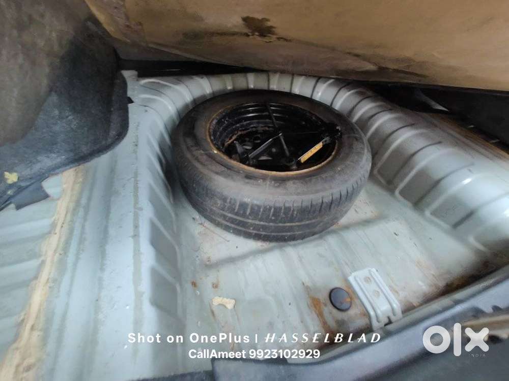 Nissan Sunny Petrol Special Edition, 2012, Petrol