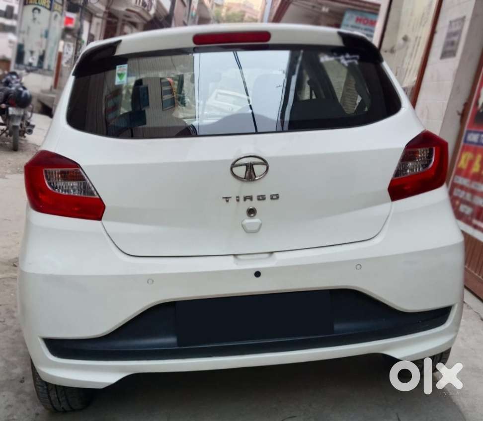 Tata Tiago 1.2 Revotron Xt (o), 2023, Petrol