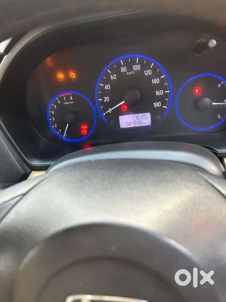 Honda Amaze 2017 Cng & Hybrids Well Maintained