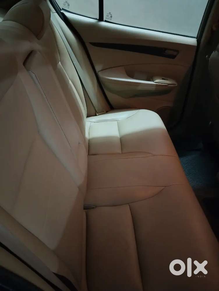 Honda City 1.5 V 2012