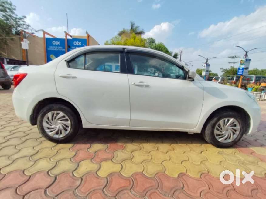 Maruti Suzuki Dzire 1.2 Vxi, 2019, Petrol