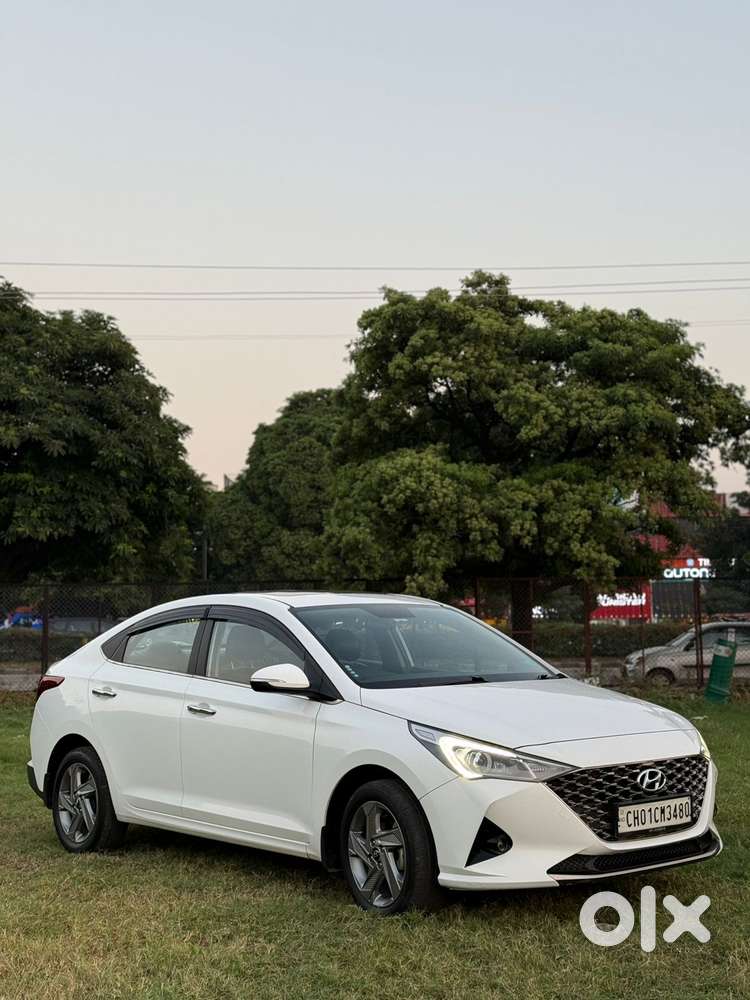 Hyundai Verna 1.5 Sx Vtvt, 2022, Petrol