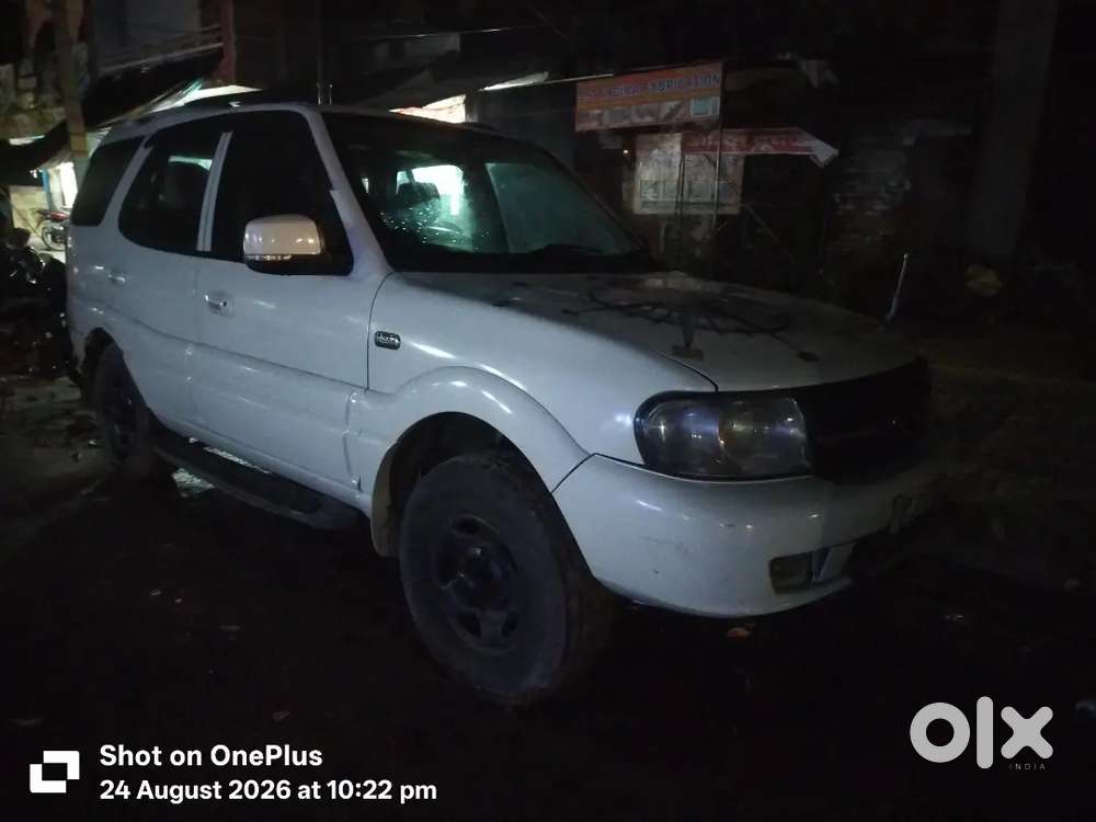 Tata Safari Dicor 2012