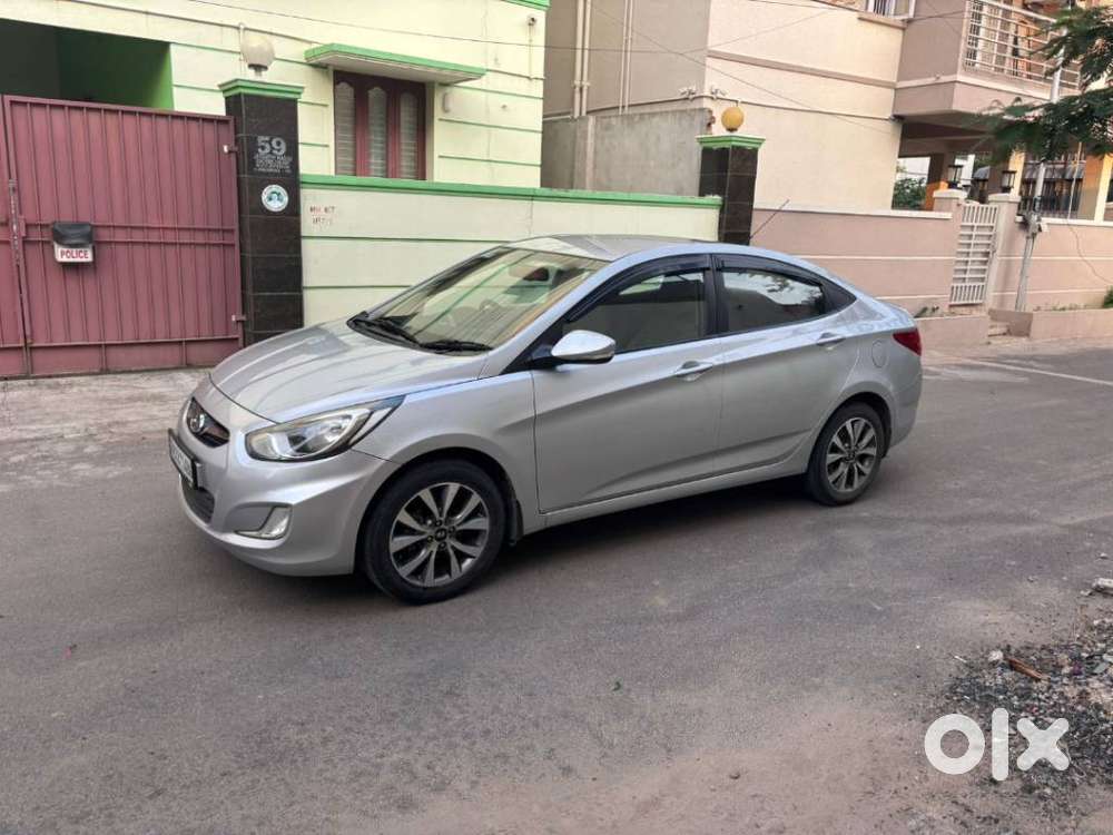 Hyundai Verna Crdi Vgt Sx 1.5, 2014, Petrol