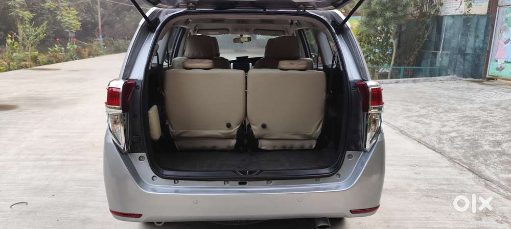 Toyota Innova Crysta