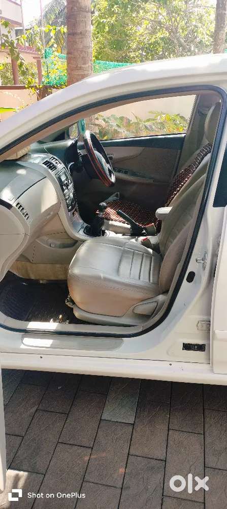 Toyota Corolla Altis