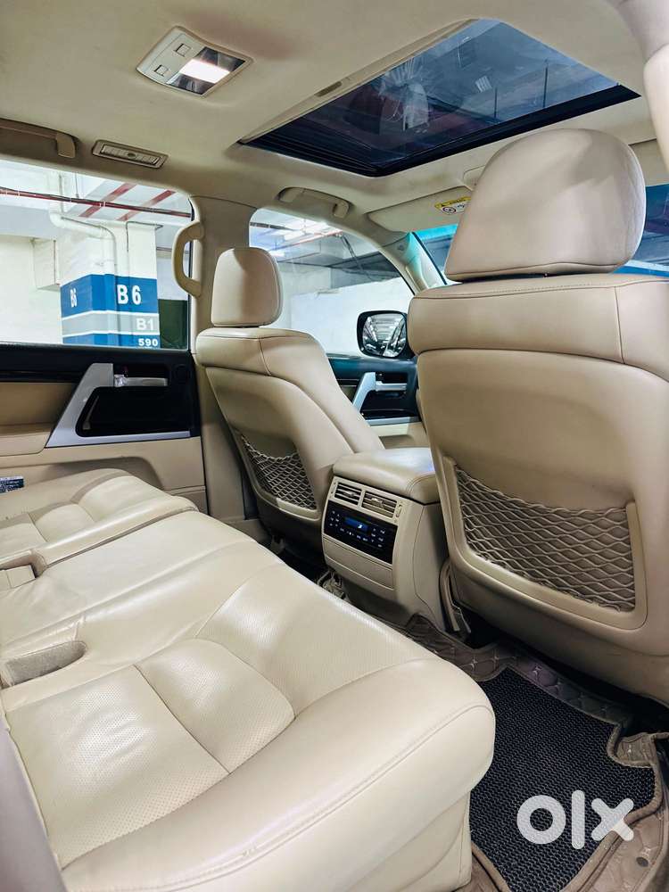 Toyota Land Cruiser [ ] 4.5 Vx Lc 200, 2017, Diesel