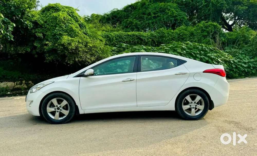 Hyundai New Elantra 2015 Diesel Well Maintained