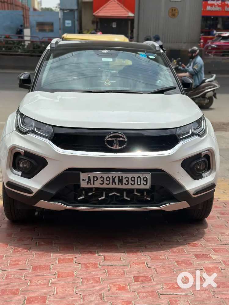 Tata Nexon 2021 Petrol