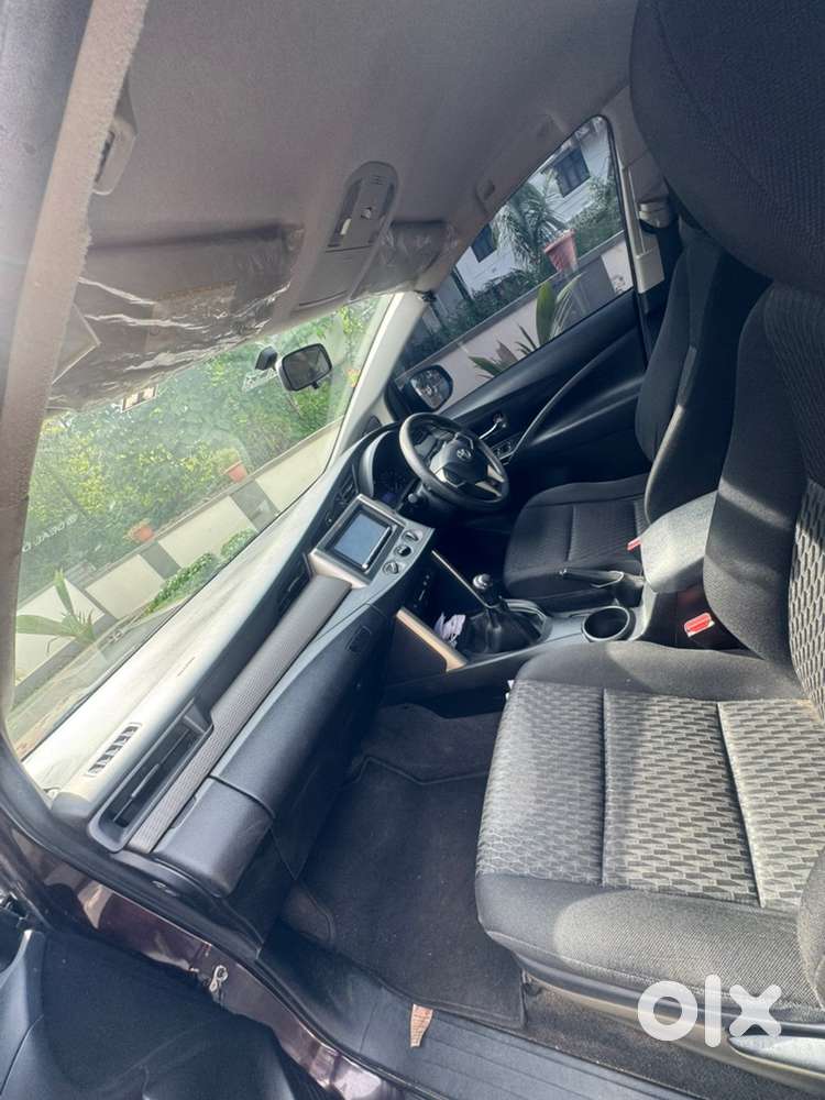 Toyota Innova Crysta 2017 Year Diesel Manual