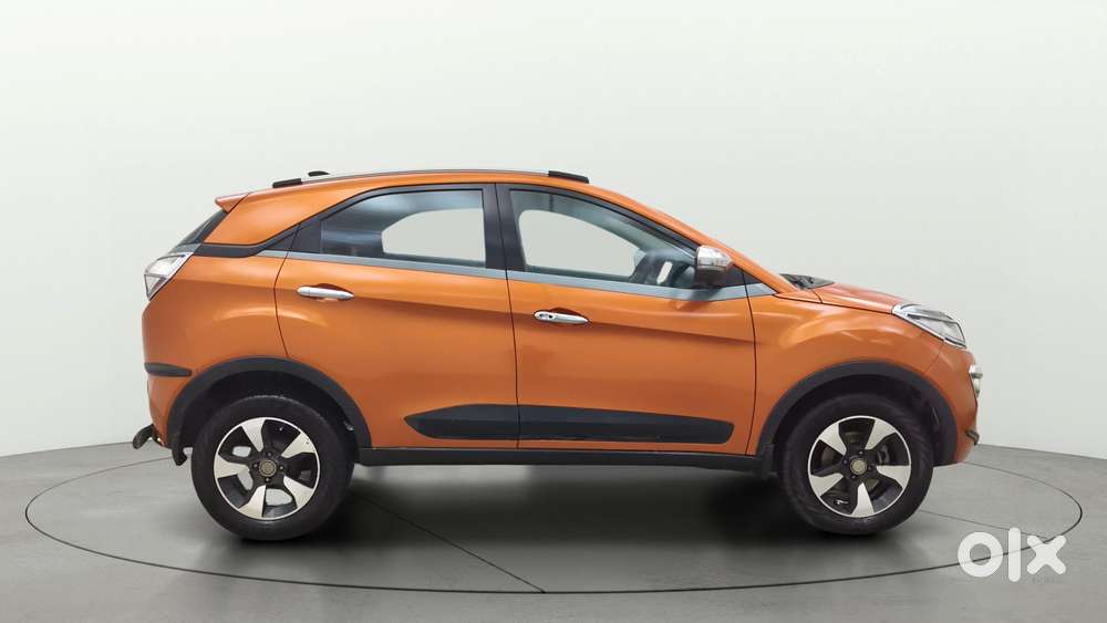 Tata Nexon 1.5 Revotorq Xza Plus Dualtone, 2018, Diesel
