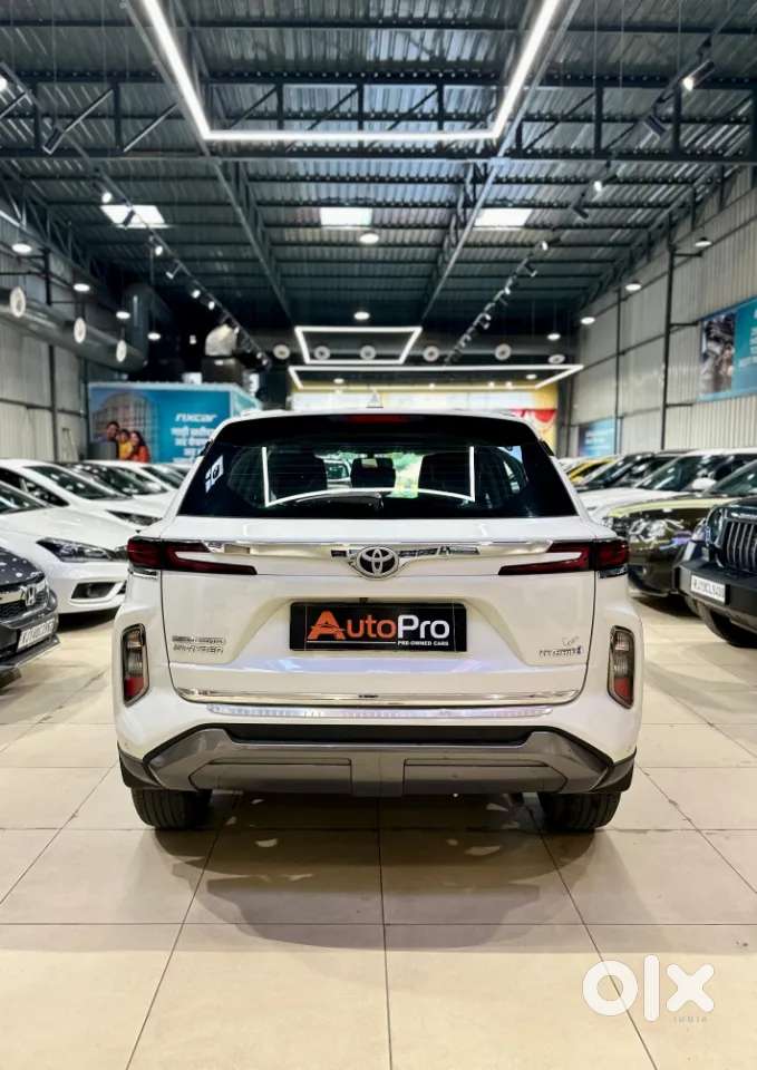 Toyota Urban Cruiser Hyryder 1.5 V Hybrid, 2025, Petrol