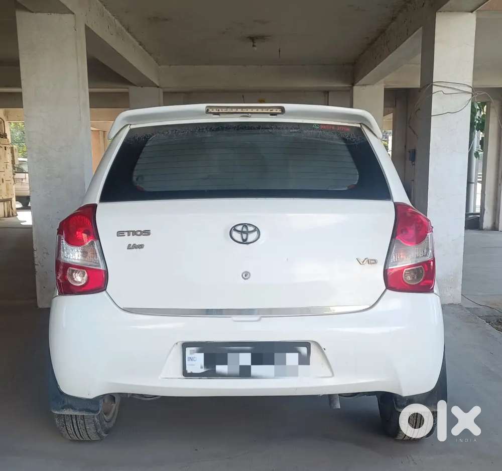 Toyota Etios Liva 2015
