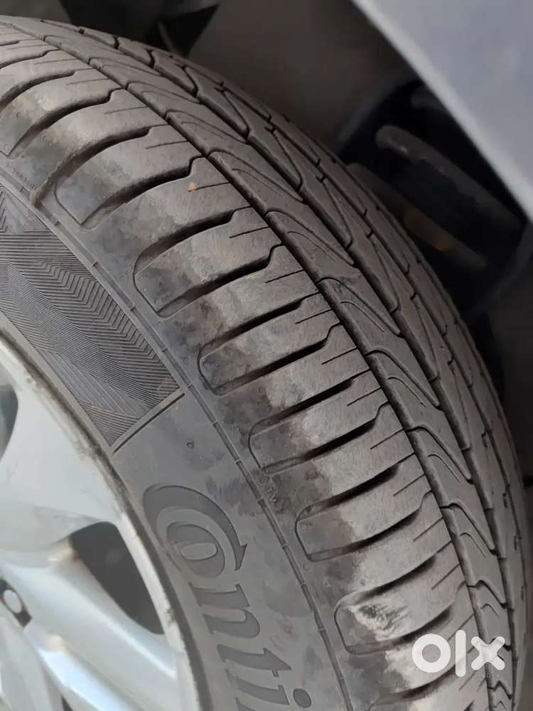 Toyota Innova Crysta 2016 Diesel Well Maintained